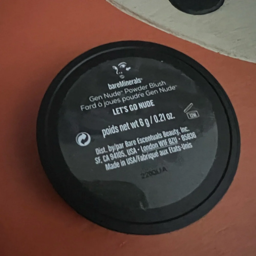 Bareminerals gen nude powder blush LETS GO NUDE